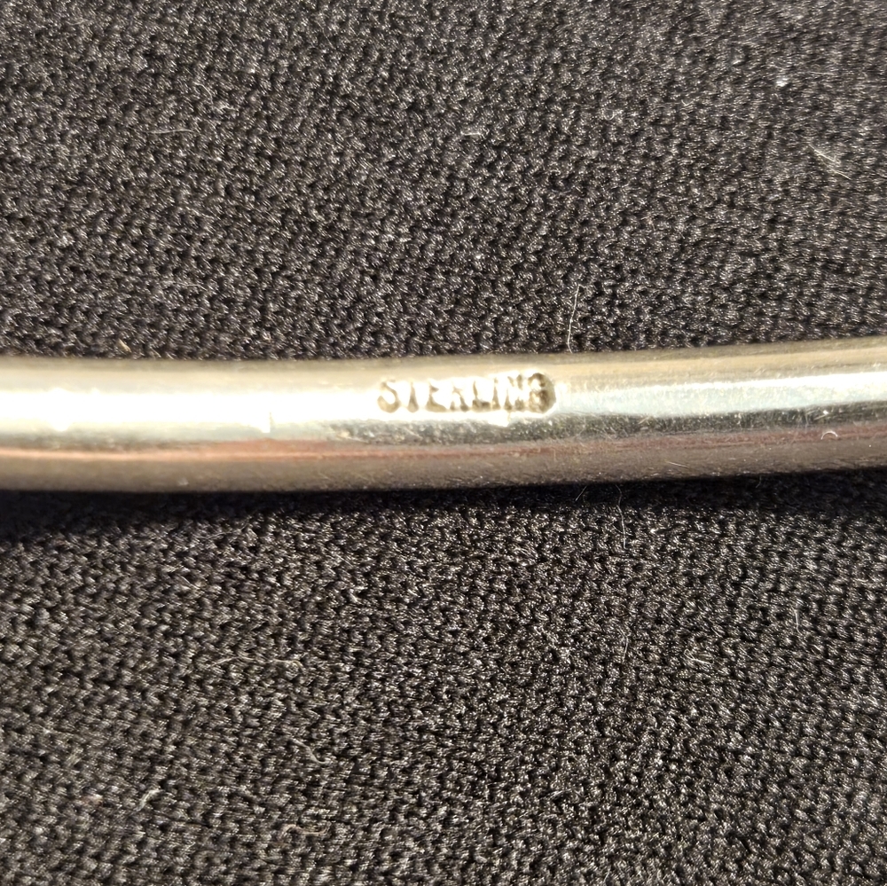 Genuine Sterling Silver Bangle Bracelet - Picture 8 of 9
